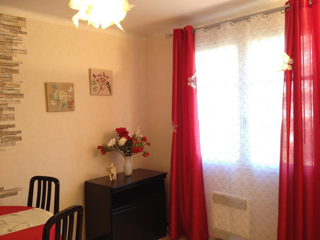 Appartement La Plage En Provence Le Pradet Rom bilde