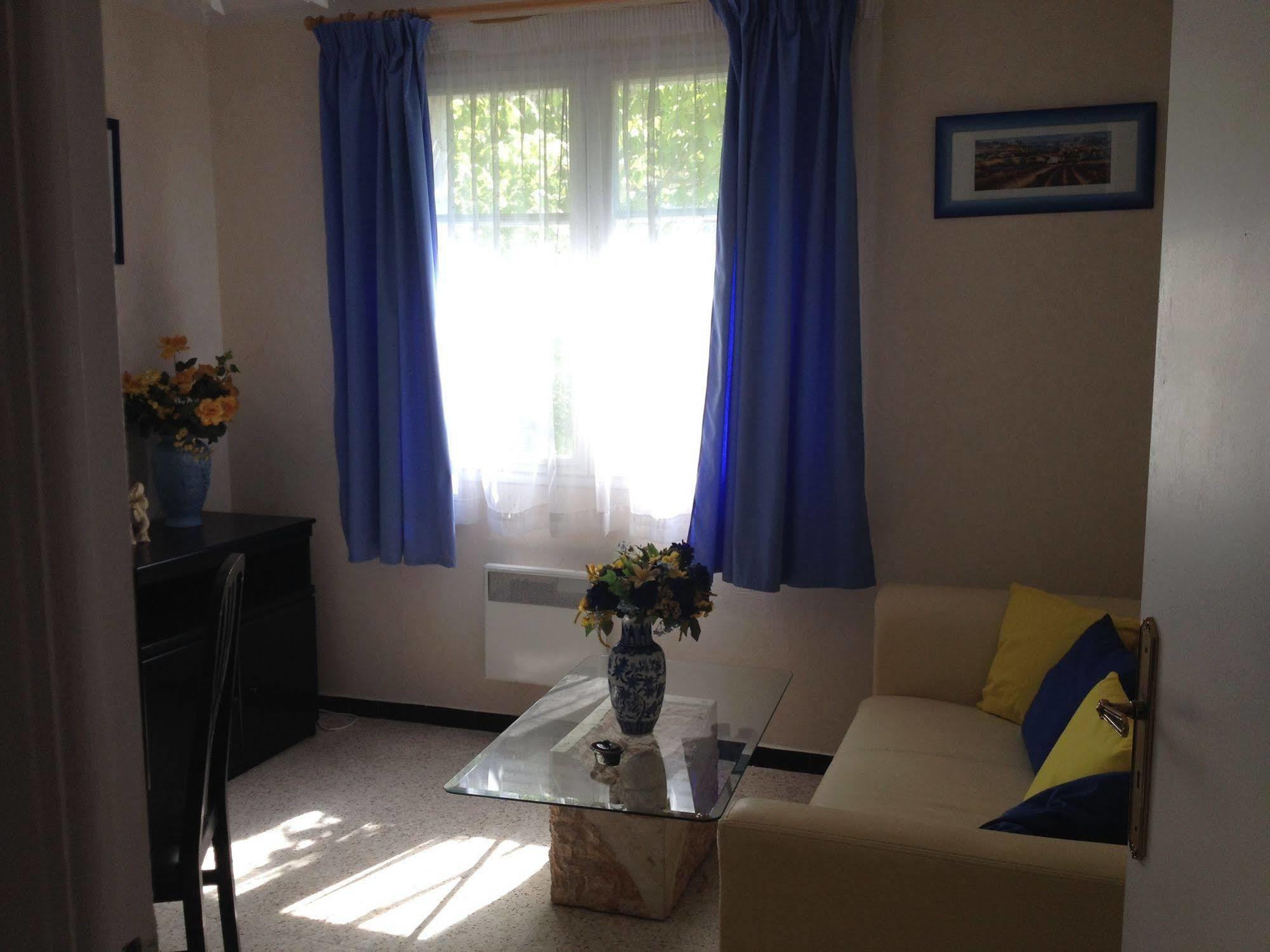 Appartement La Plage En Provence Le Pradet Eksteriør bilde