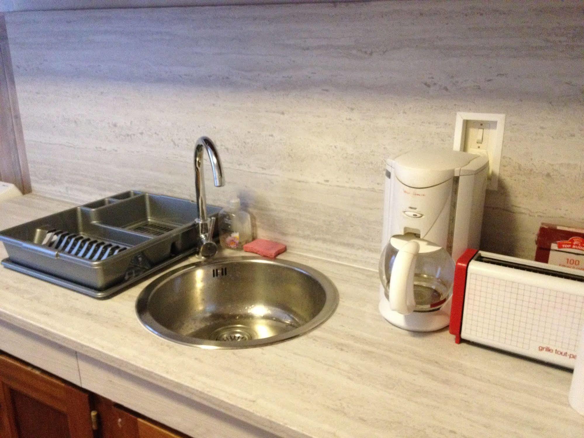 Appartement La Plage En Provence Le Pradet Eksteriør bilde