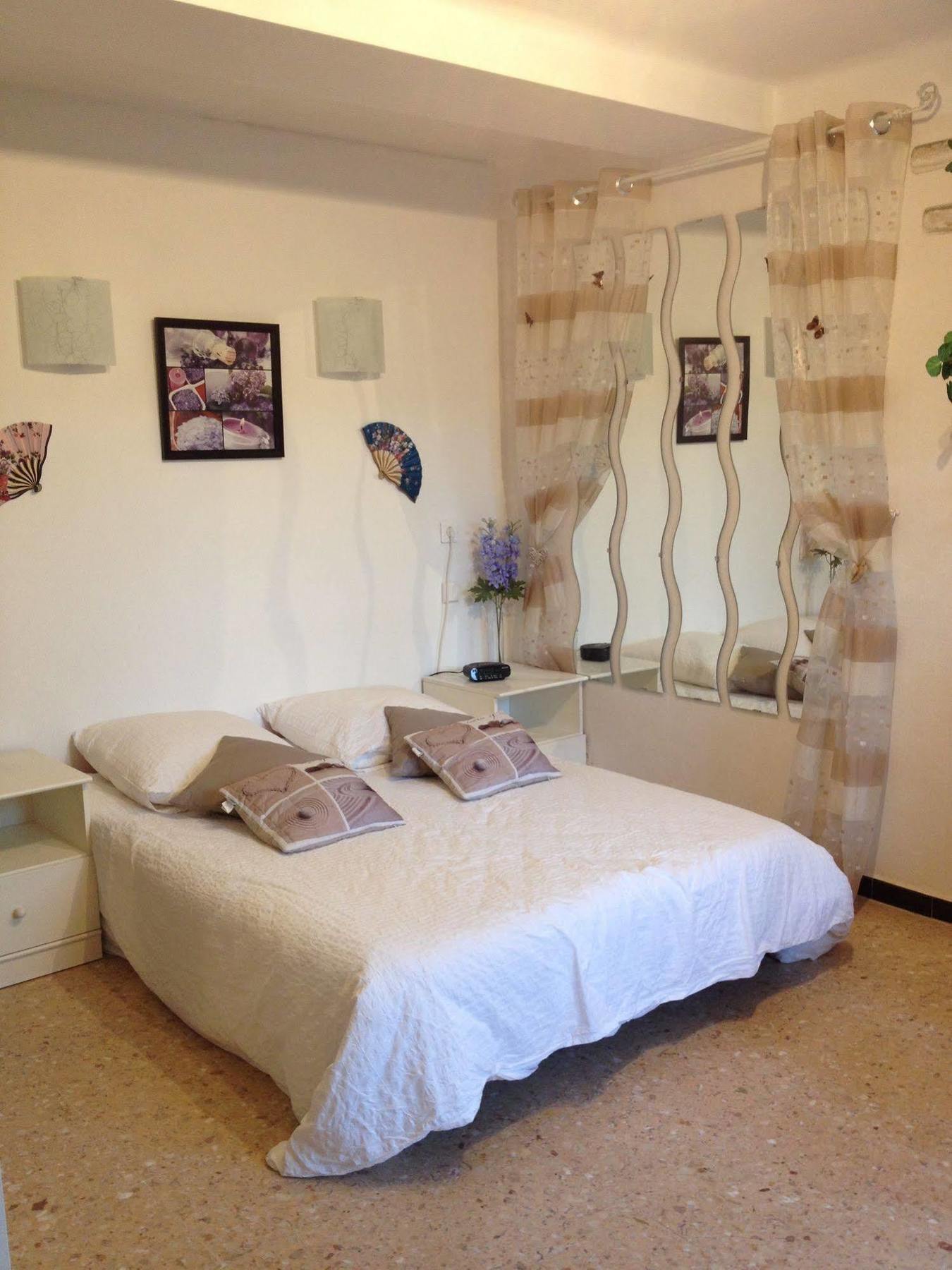 Appartement La Plage En Provence Le Pradet Eksteriør bilde
